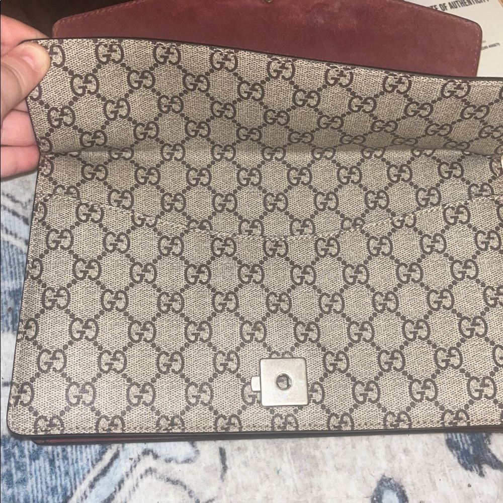 Gucci Blooms, bundle wallet and bag 💼, you get both! - Picture 3 of 14
